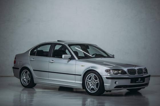 BMW 330i 3.0 MOTORSPORT SEDAN 24V GASOLINA 4P AUTOMÁTICO BMW 330i 3.0 MOTORSPORT SEDAN 24V GASOLINA 4P AUTOMÁTICO